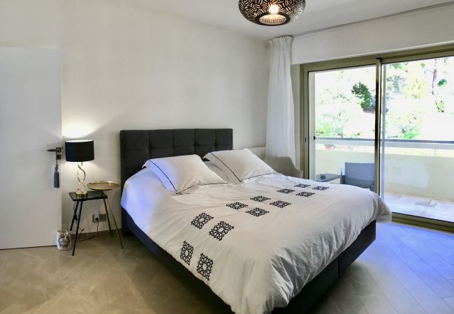 Apartment in Villefranche-sur-Mer - Awesome Sea View 1 Bdr Swimming pool & Garage Apartment in Villefranche-sur-Mer - Awesome Sea View 1 Bdr Swimming pool & Garage