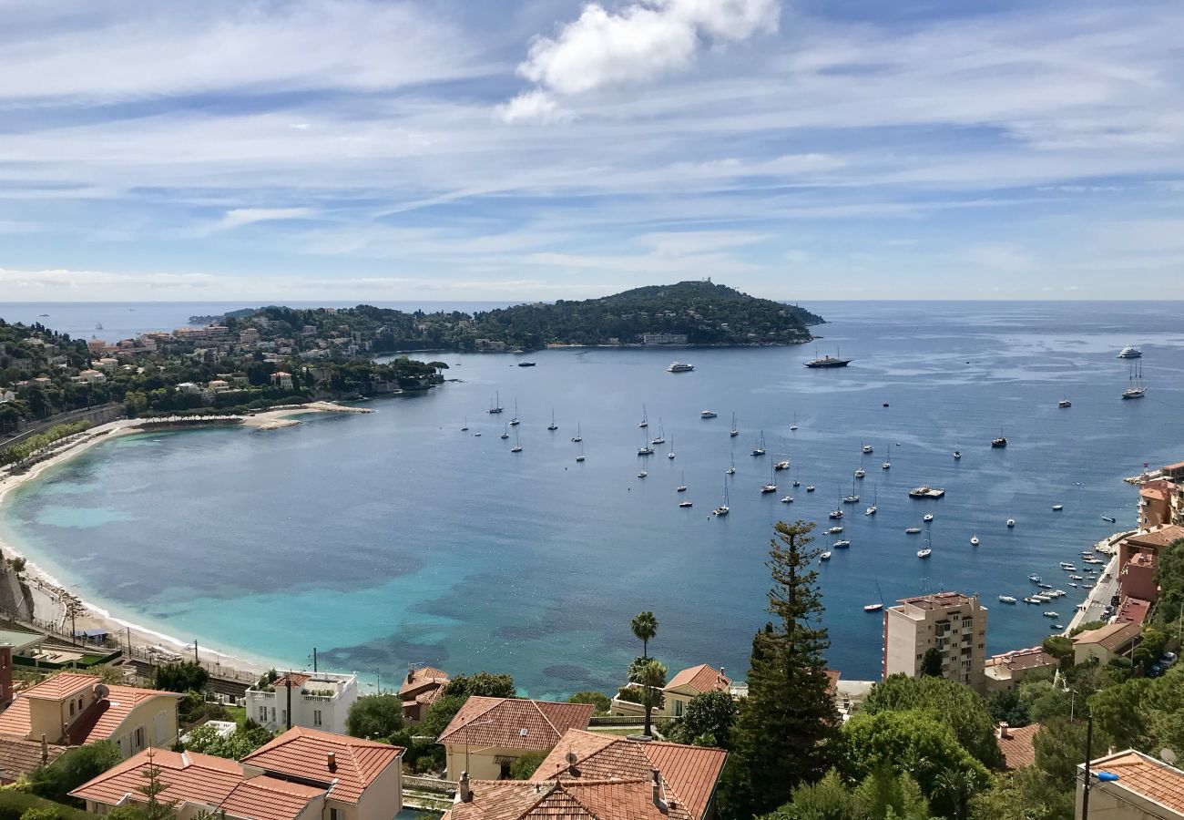 Apartment in Villefranche-sur-Mer - Awesome Sea View 1 Bdr Swimming pool & Garage