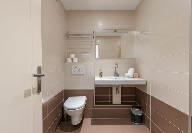 Apartment in Villefranche-sur-Mer - Sea View 2 Bdrs - Garden Swimming Pool & Parking Apartment in Villefranche-sur-Mer - Sea View 2 Bdrs - Garden Swimming Pool & Parking