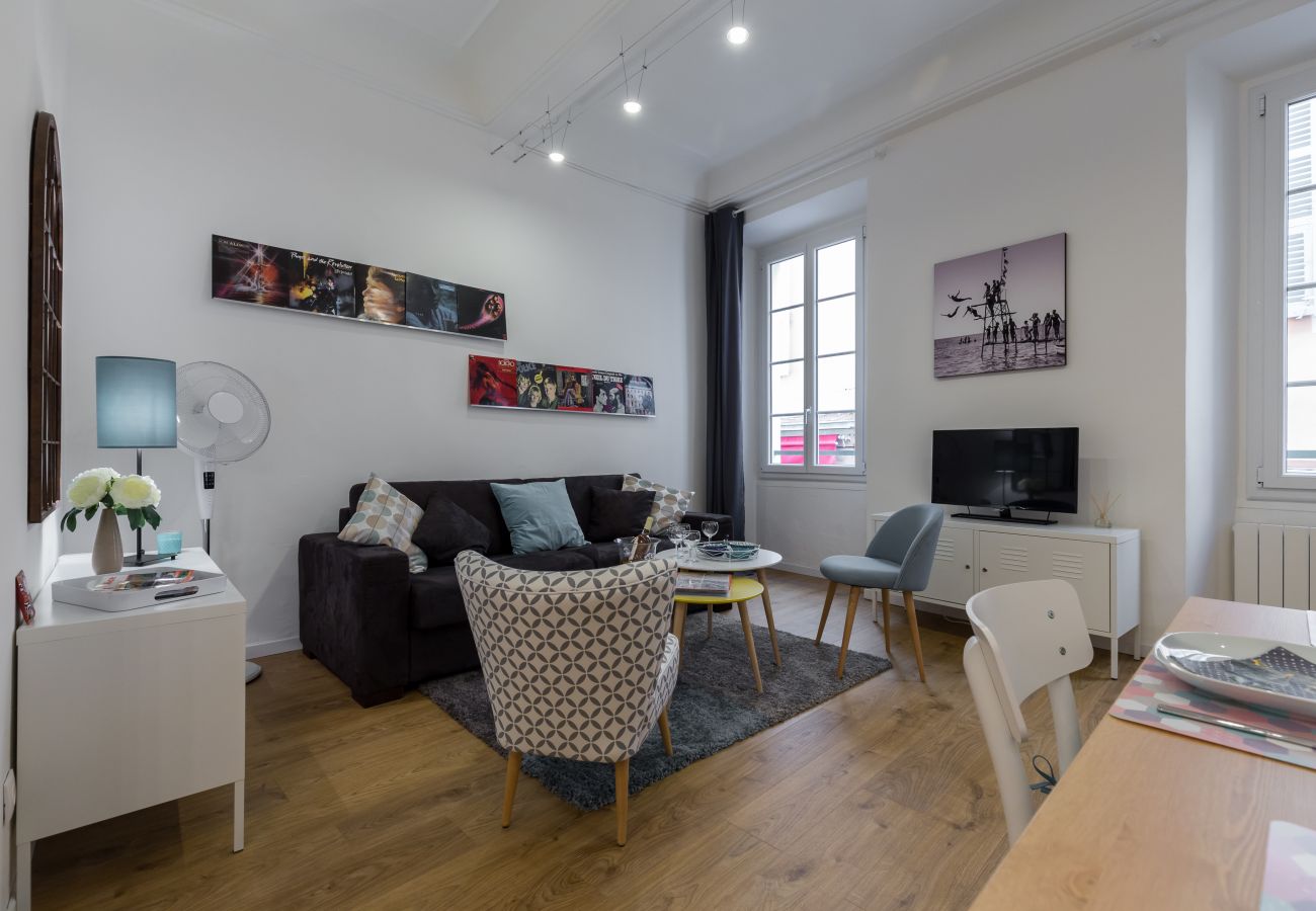 Apartment in Nice - Cosy 1 Bdr Old Town - Courthouse Square