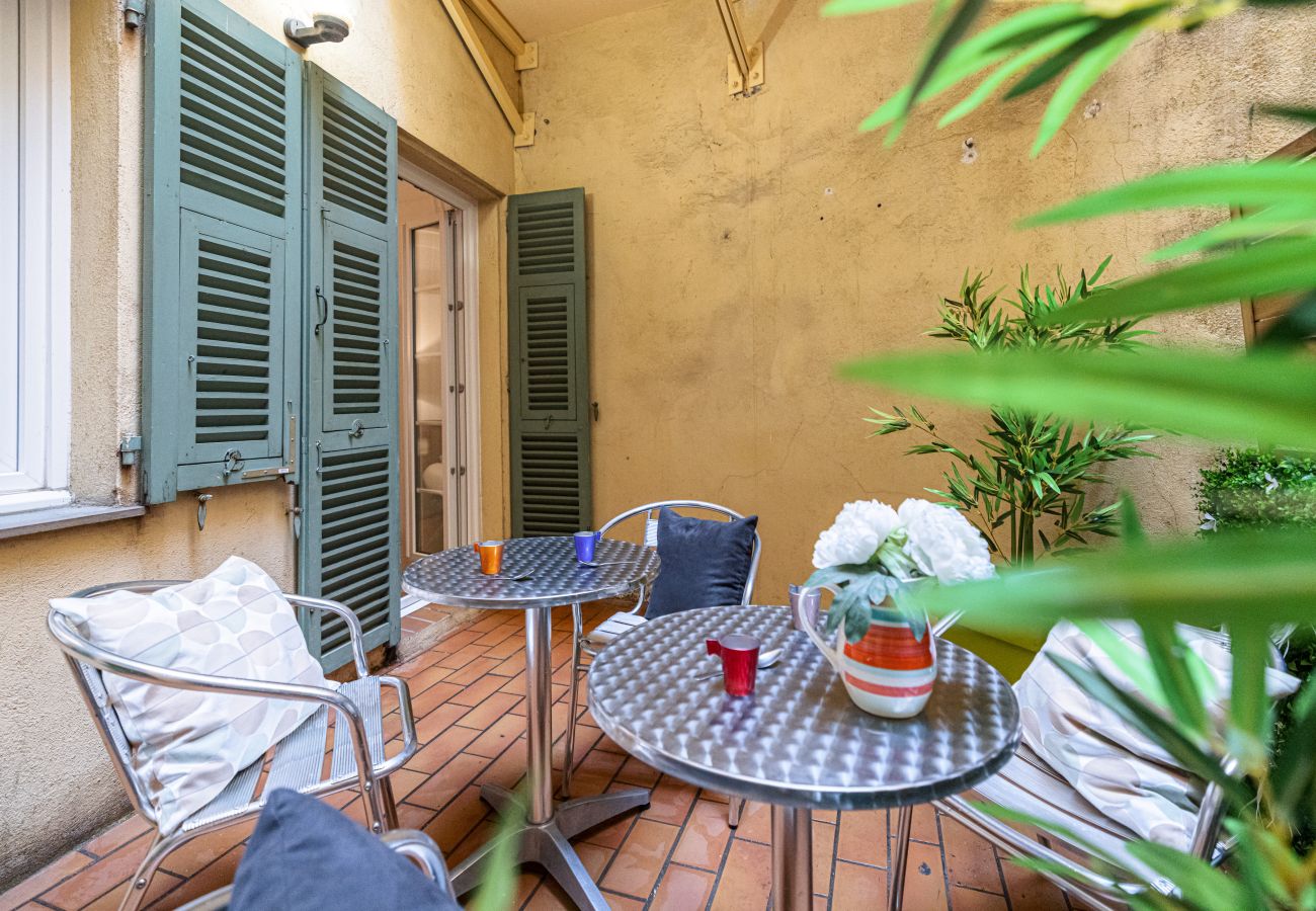 Apartment in Nice - Cosy 1 Bdr Old Town - Courthouse Square