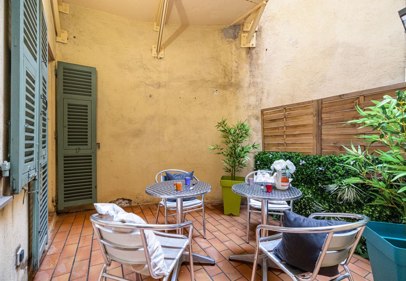 Apartment in Nice - Cosy 1 Bdr Old Town - Courthouse Square