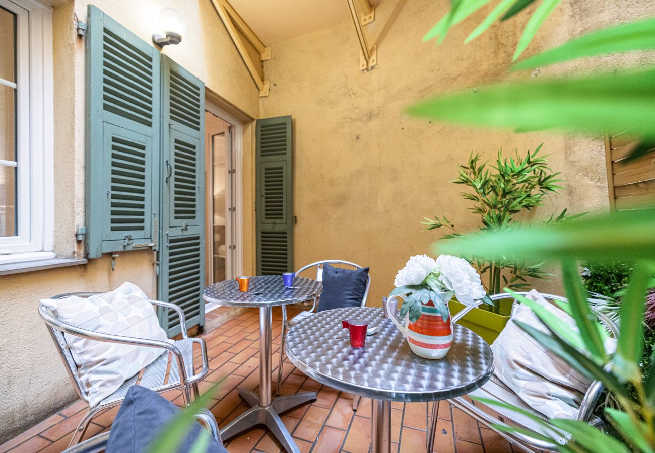 Apartment in Nice - Cosy 1 Bdr Old Town - Courthouse Square