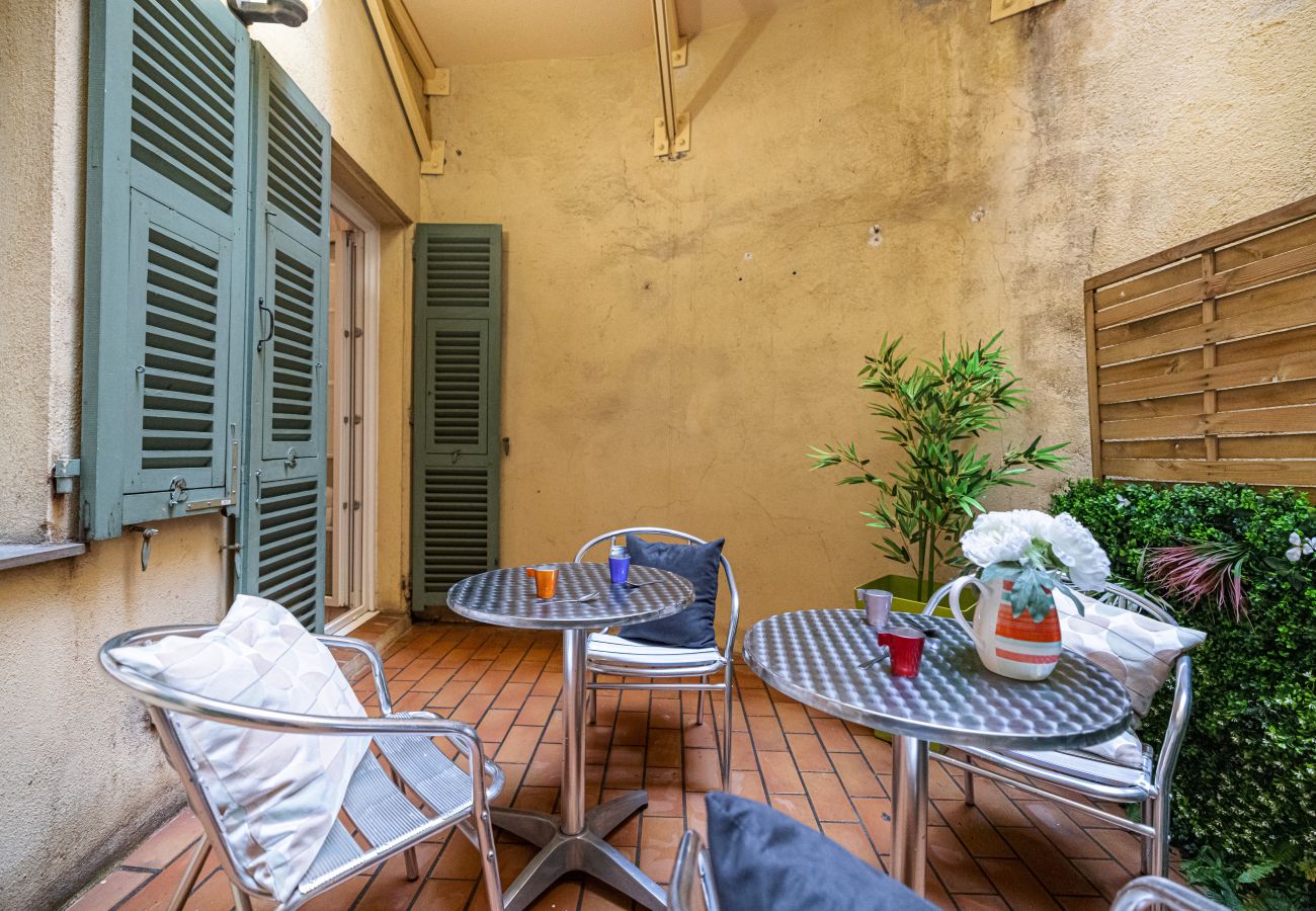 Apartment in Nice - Cosy 1 Bdr Old Town - Courthouse Square