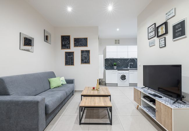 Apartment in Nice - Charming 1 Bdr - Heart of the Old Town Apartment in Nice - Charming 1 Bdr - Heart of the Old Town