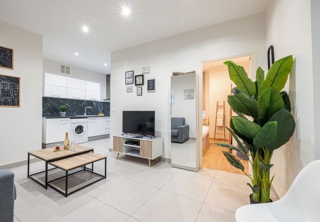 Apartment in Nice - Charming 1 Bdr - Heart of the Old Town Apartment in Nice - Charming 1 Bdr - Heart of the Old Town