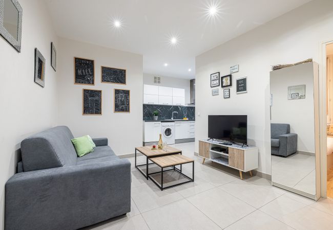Apartment in Nice - Charming 1 Bdr - Heart of the Old Town Apartment in Nice - Charming 1 Bdr - Heart of the Old Town