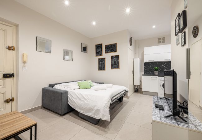 Apartment in Nice - Charming 1 Bdr - Heart of the Old Town Apartment in Nice - Charming 1 Bdr - Heart of the Old Town