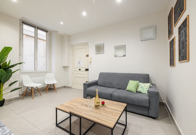 Apartment in Nice - Charming 1 Bdr - Heart of the Old Town Apartment in Nice - Charming 1 Bdr - Heart of the Old Town