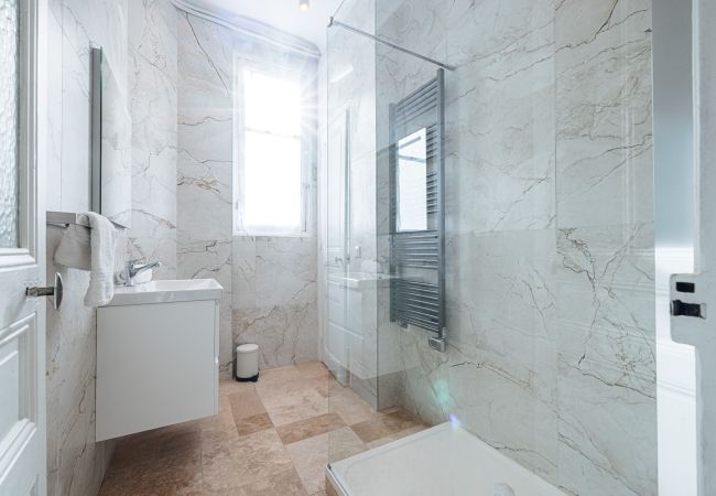 Apartment in Nice - Lovely 2 Bdr in Nice Harbor Apartment in Nice - Lovely 2 Bdr in Nice Harbor