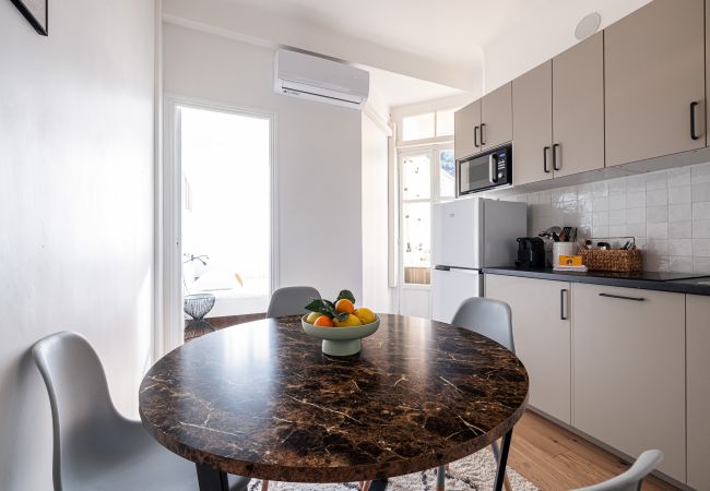 Apartment in Nice - Lovely 2 Bdr in Nice Harbor Apartment in Nice - Lovely 2 Bdr in Nice Harbor