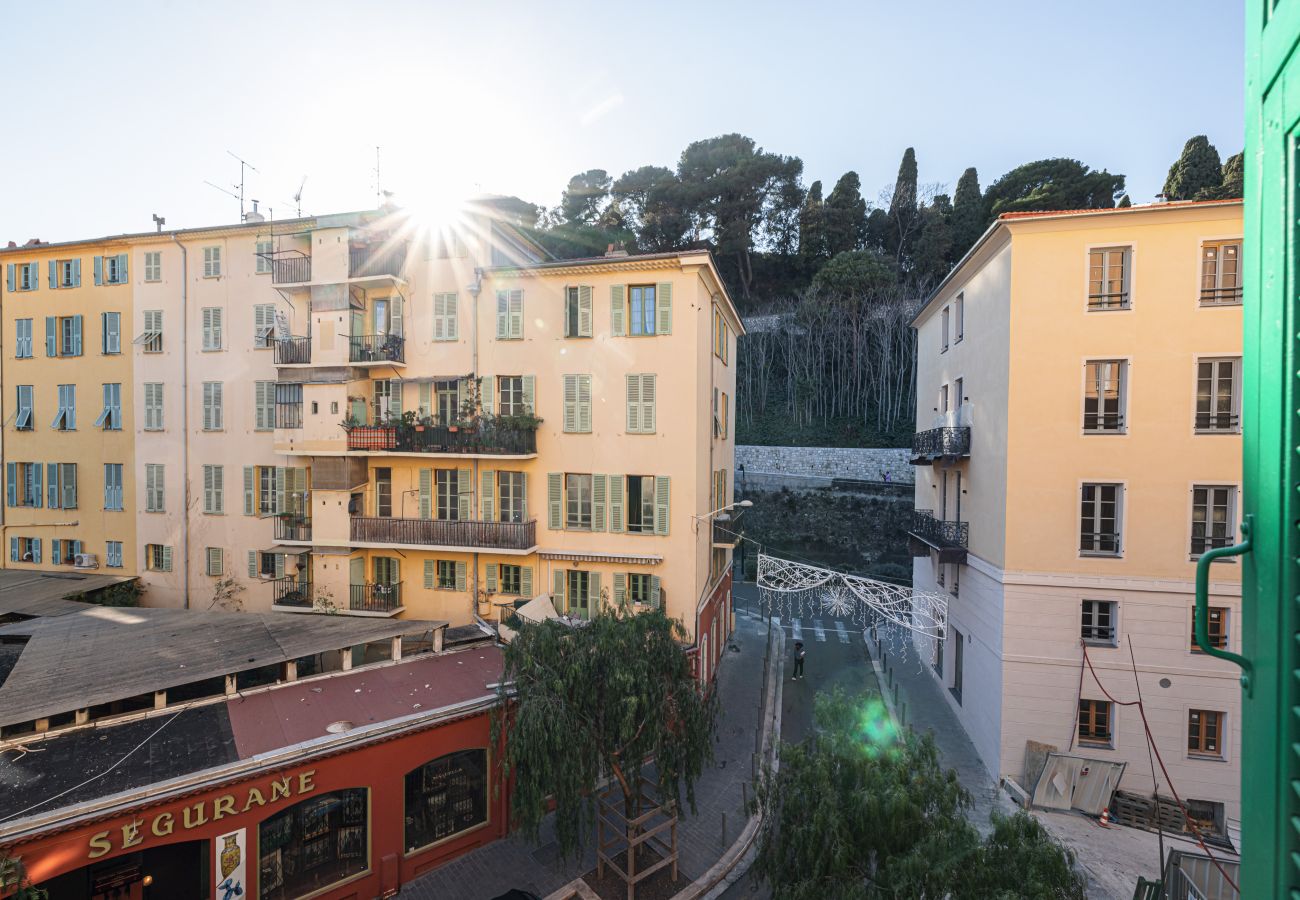 Apartment in Nice - Lovely 2 Bdr in Nice Harbor