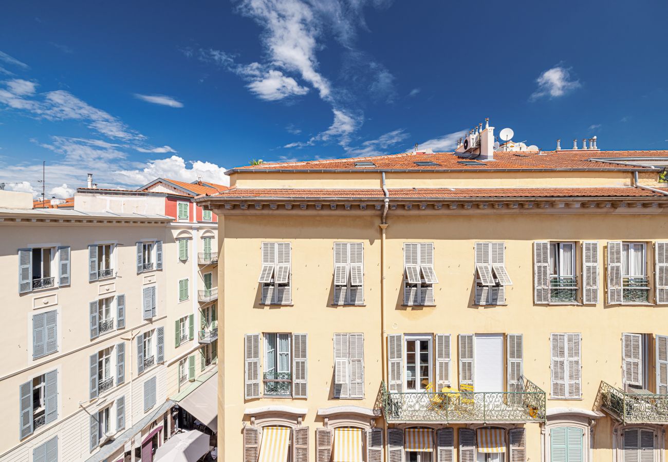 Apartment in Nice - Massena Street - 1 Bdr Duplex with AC & Parking