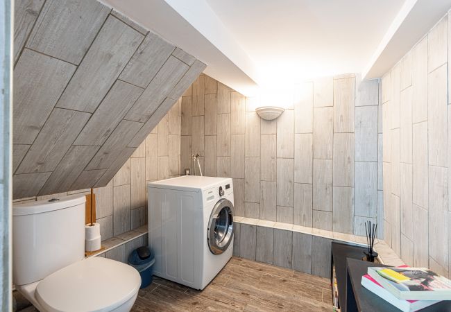 Studio in Nice - Large Studio - Old Town near Garibaldi Square Studio in Nice - Large Studio - Old Town near Garibaldi Square