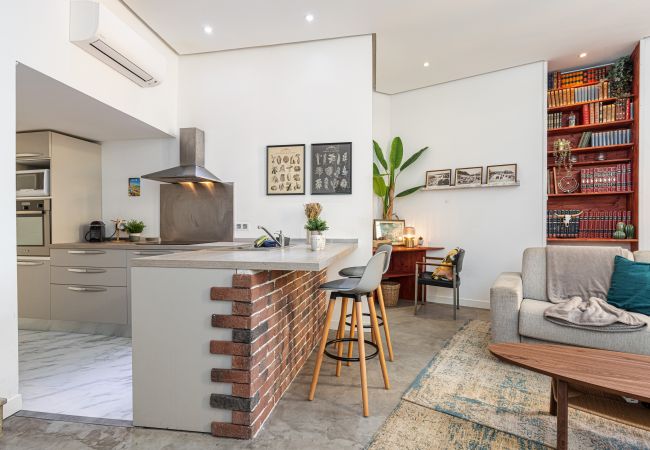 Studio in Nice - Large Studio - Old Town near Garibaldi Square Studio in Nice - Large Studio - Old Town near Garibaldi Square