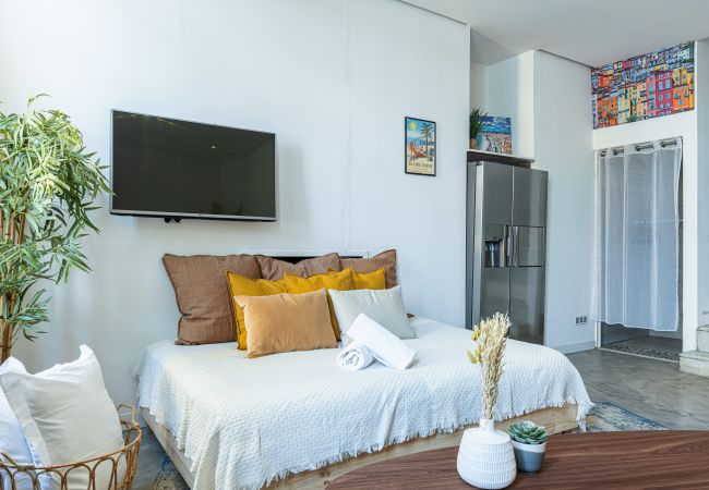 Studio in Nice - Large Studio - Old Town near Garibaldi Square Studio in Nice - Large Studio - Old Town near Garibaldi Square