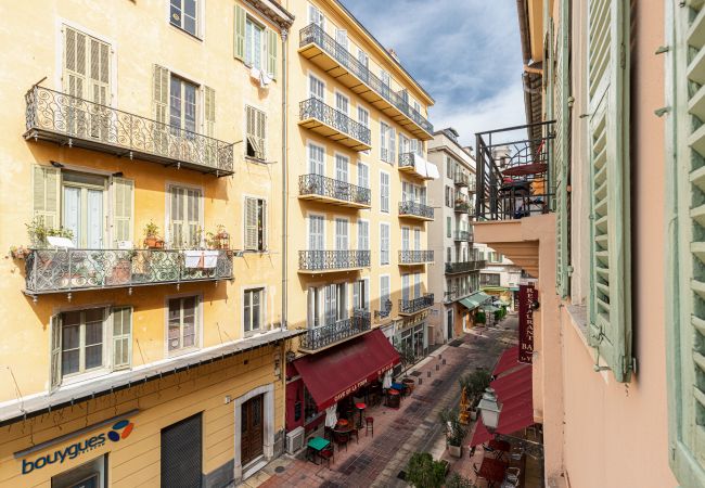 Studio in Nice - Large Studio - Old Town near Garibaldi Square Studio in Nice - Large Studio - Old Town near Garibaldi Square