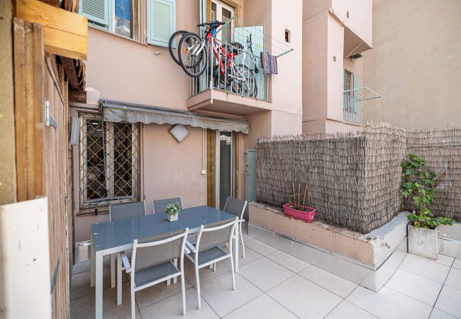 Apartment in Nice - Unique Large 3 Bdrs Garden & Parking Place du Pin Apartment in Nice - Unique Large 3 Bdrs Garden & Parking Place du Pin