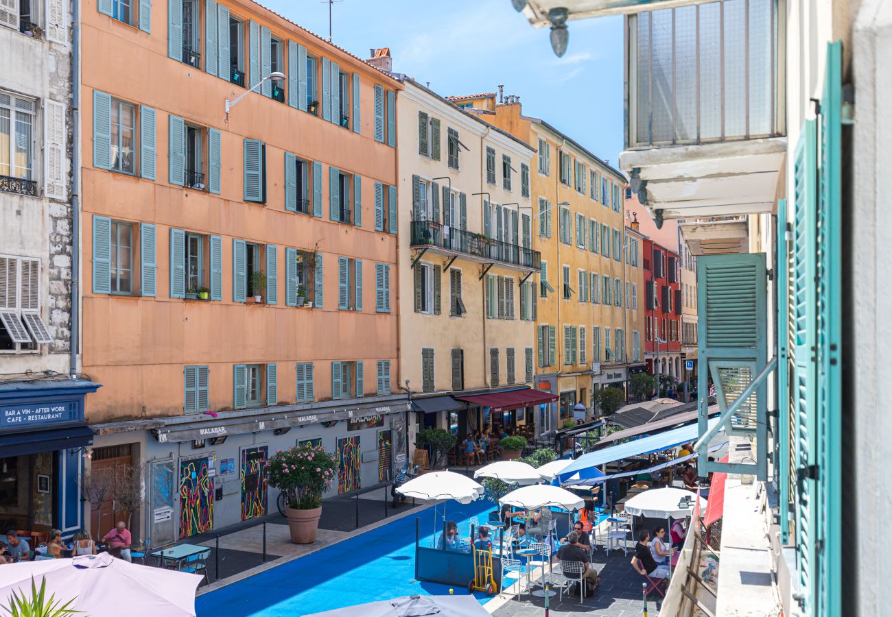 Apartment in Nice - Unique Large 3 Bdrs Garden & Parking - Place du Pin