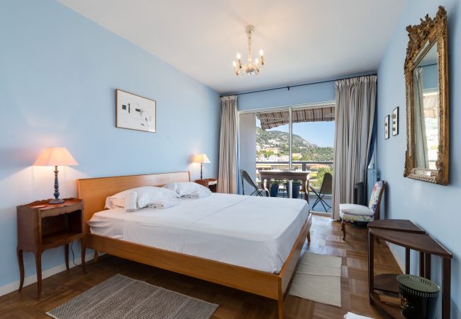 Apartment in Villefranche-sur-Mer - Sea View, Park, Swimming Pool & Tennis - 2 Bdr Apartment in Villefranche-sur-Mer - Sea View, Park, Swimming Pool & Tennis - 2 Bdr