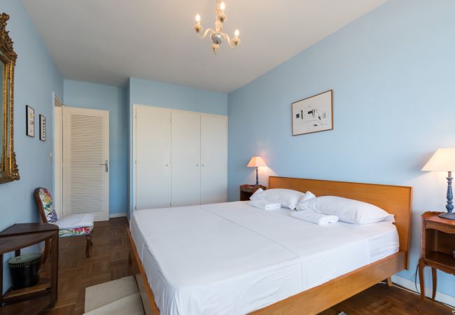Apartment in Villefranche-sur-Mer - Sea View, Park, Swimming Pool & Tennis - 2 Bdr Apartment in Villefranche-sur-Mer - Sea View, Park, Swimming Pool & Tennis - 2 Bdr