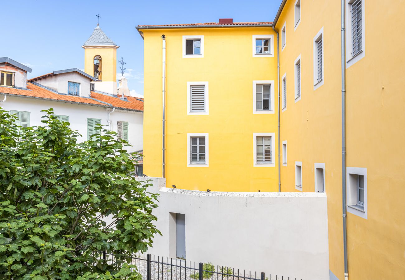 Apartment in Nice - Garibaldi Square - Charming 1 Bdr Old Town AC