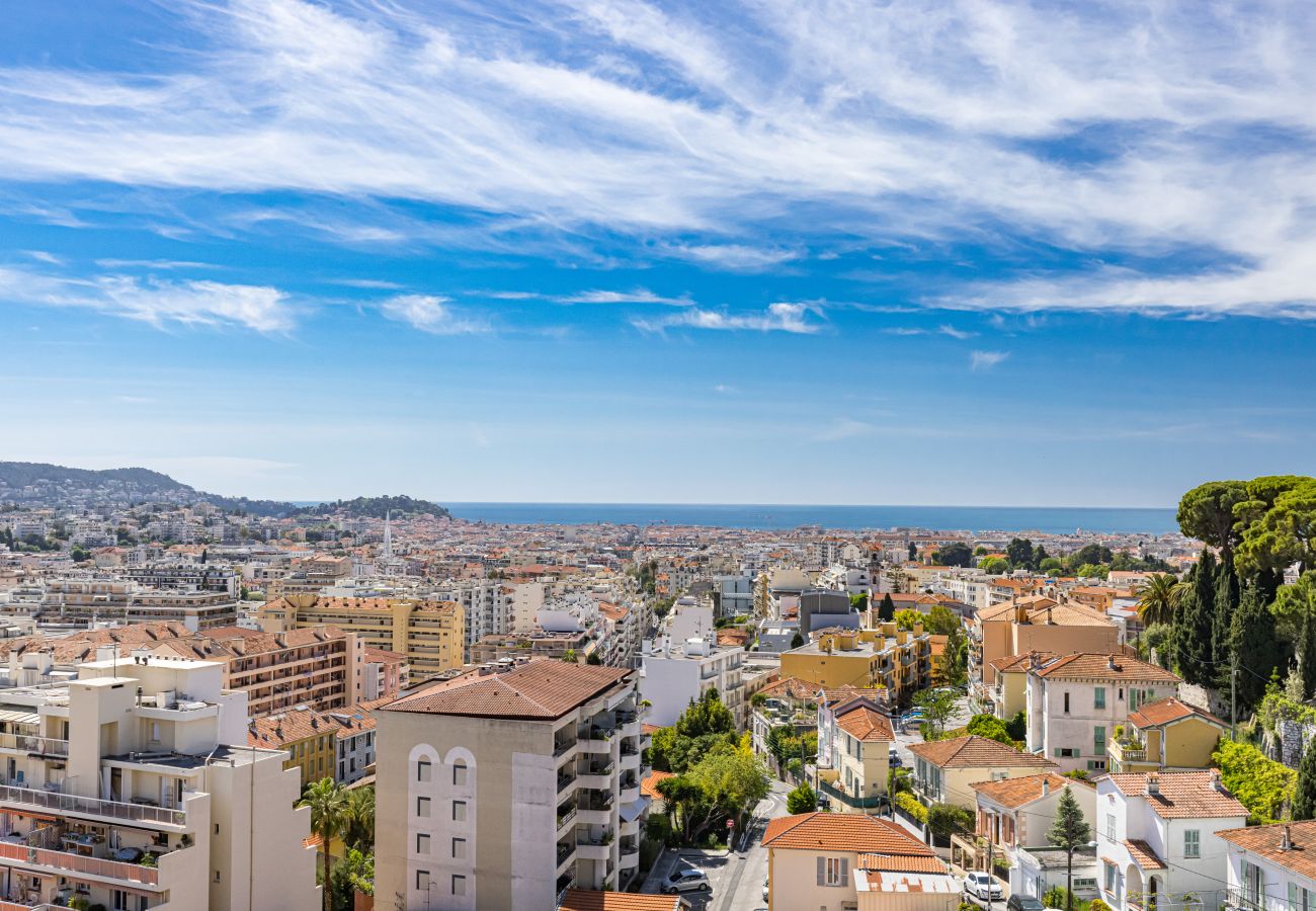 Studio in Nice - Open View - Studio with Garage