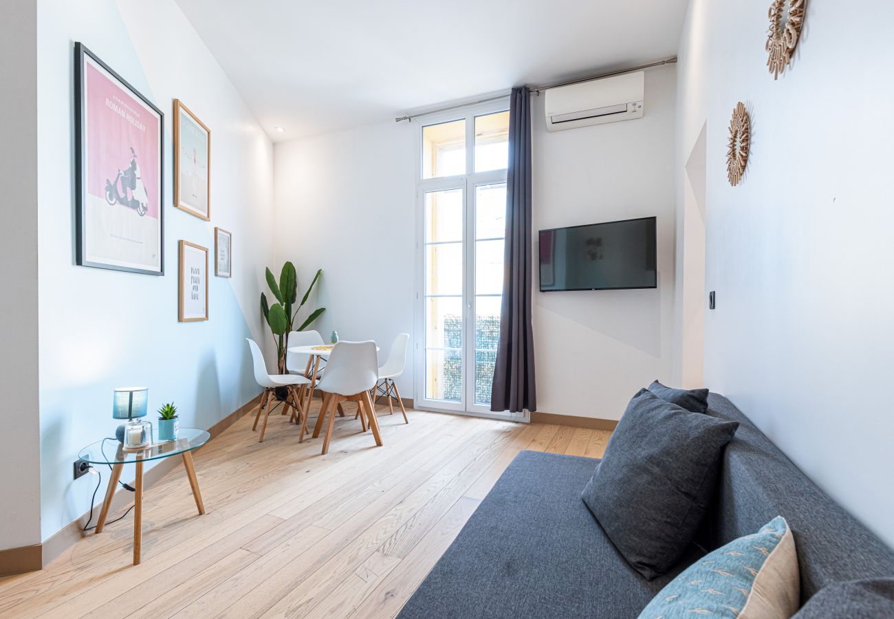 Apartment in Nice - Garibaldi - Cozy 1 Bdr Old Town AC