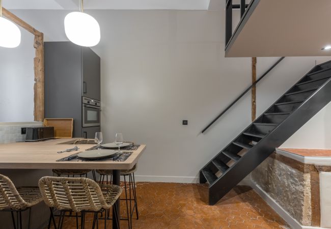 Apartment in Nice - Charming 2 Bdr Old Town - AC Apartment in Nice - Charming 2 Bdr Old Town - AC
