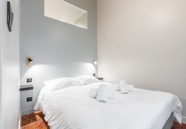 Apartment in Nice - Charming 2 Bdr Old Town - AC Apartment in Nice - Charming 2 Bdr Old Town - AC