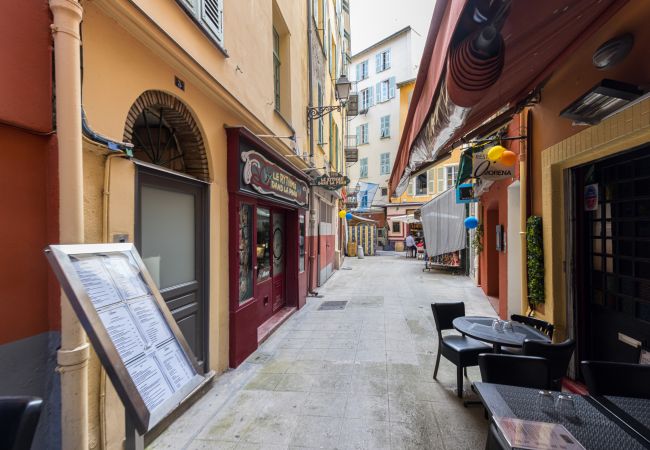 Apartment in Nice - Charming 2 Bdr Old Town - AC Apartment in Nice - Charming 2 Bdr Old Town - AC