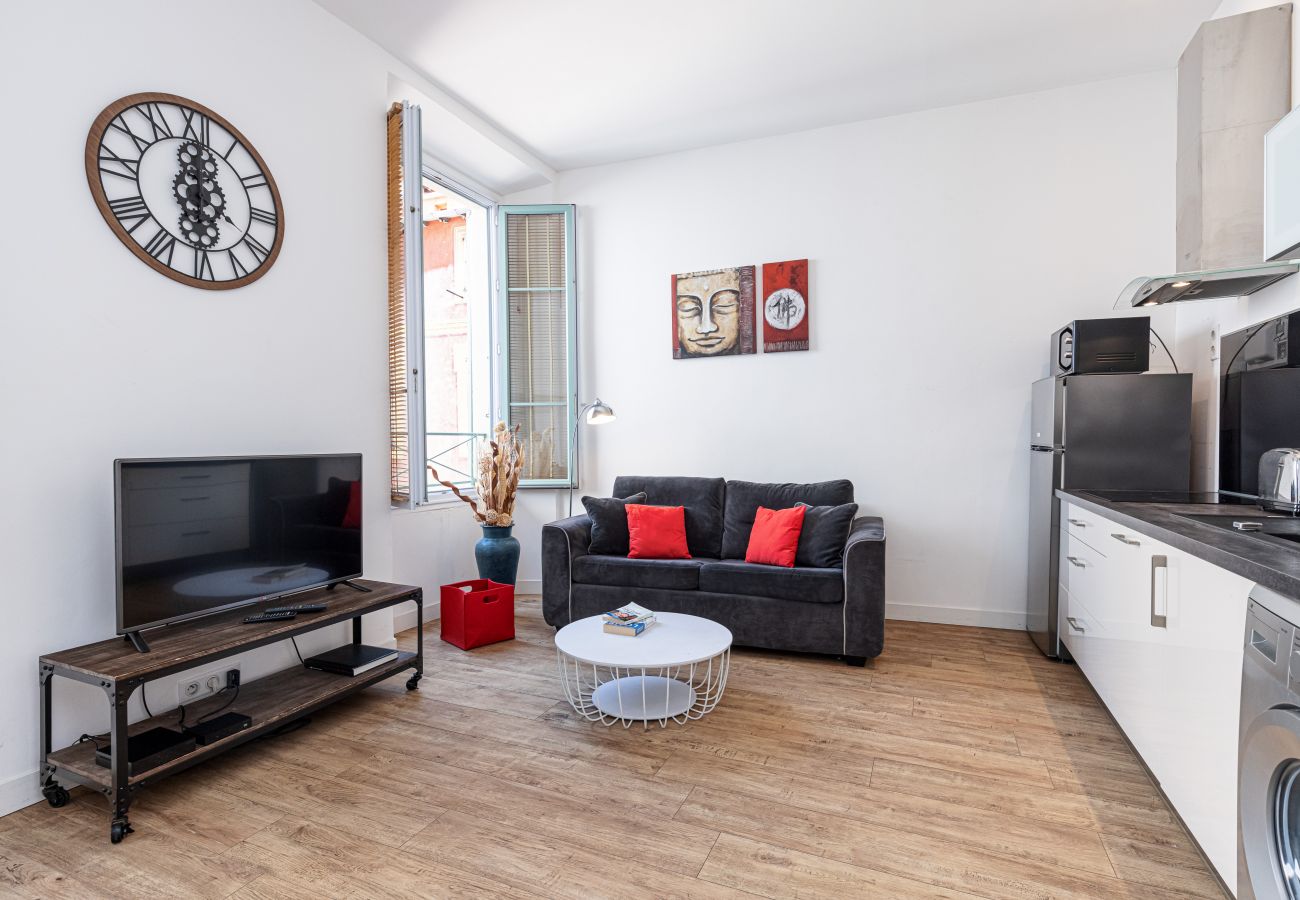 Apartment in Nice - Bright 1 Bdr in the Old Town