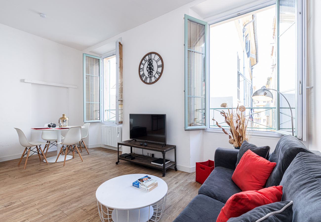 Apartment in Nice - Bright 1 Bdr in the Old Town