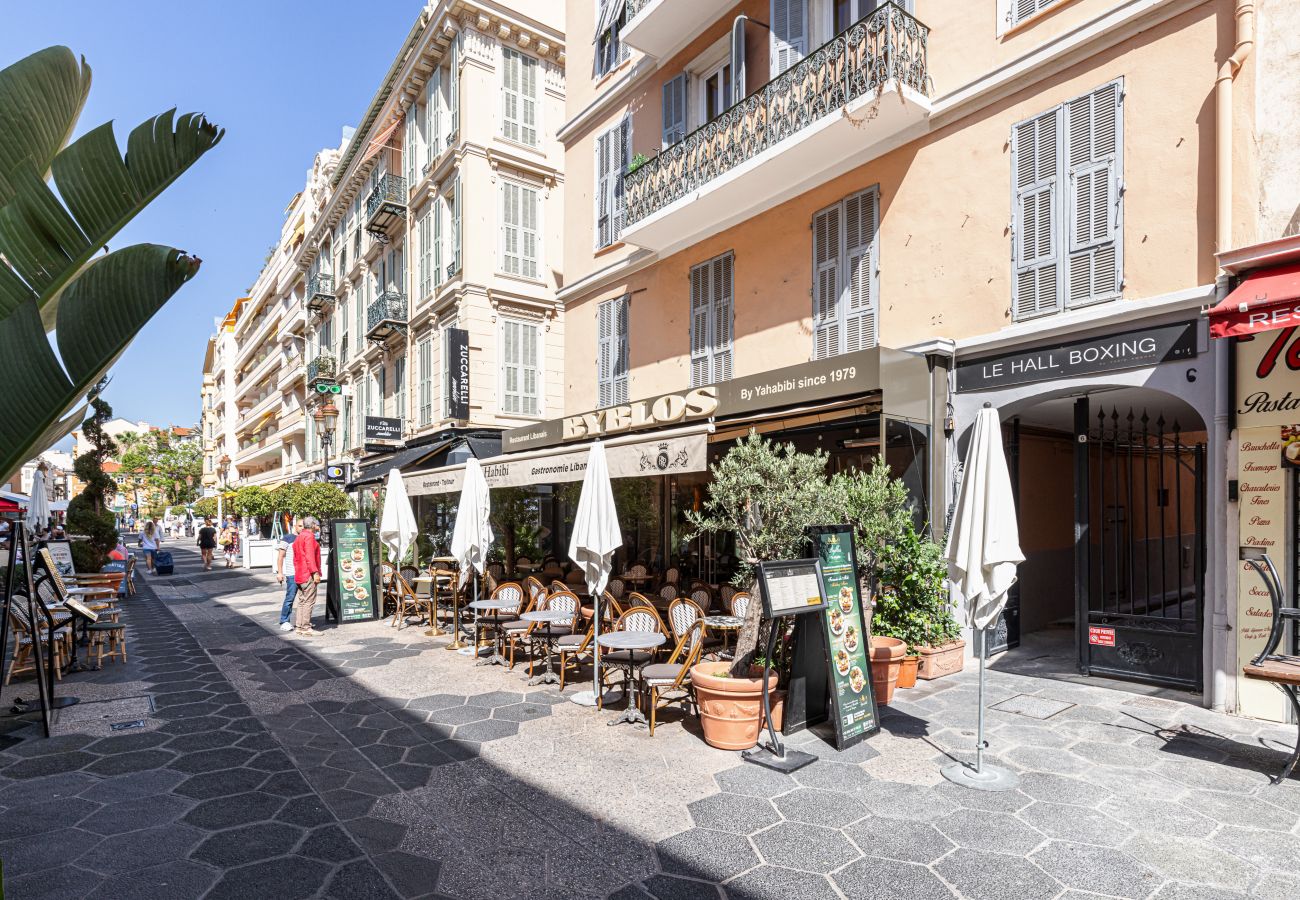 Apartment in Nice - Ultra Central 2 Bdr - Rue de France