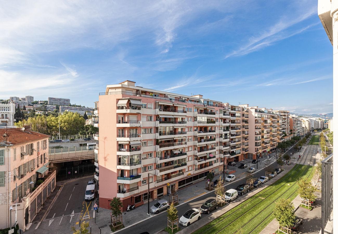 Apartment in Nice - Sea View - Large 2 Bdr Promenade des Anglais