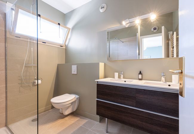 Apartment in Villefranche-sur-Mer - Amazing Sea View 2 Bdr - Swimming Pool & Parking Apartment in Villefranche-sur-Mer - Amazing Sea View 2 Bdr - Swimming Pool & Parking