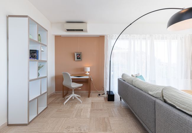 Apartment in Villefranche-sur-Mer - Amazing Sea View 2 Bdr - Swimming Pool & Parking Apartment in Villefranche-sur-Mer - Amazing Sea View 2 Bdr - Swimming Pool & Parking