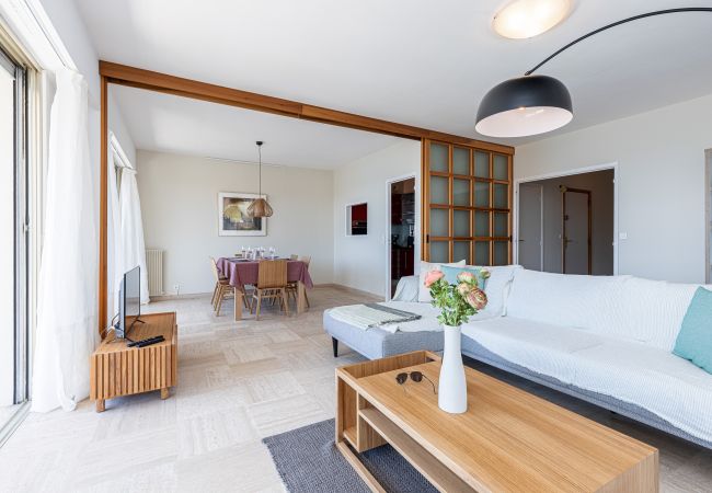 Apartment in Villefranche-sur-Mer - Amazing Sea View 2 Bdr - Swimming Pool & Parking Apartment in Villefranche-sur-Mer - Amazing Sea View 2 Bdr - Swimming Pool & Parking