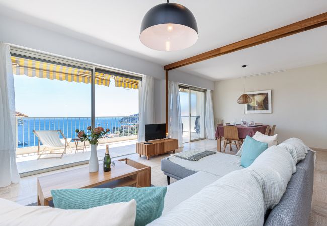 Apartment in Villefranche-sur-Mer - Amazing Sea View 2 Bdr - Swimming Pool & Parking Apartment in Villefranche-sur-Mer - Amazing Sea View 2 Bdr - Swimming Pool & Parking