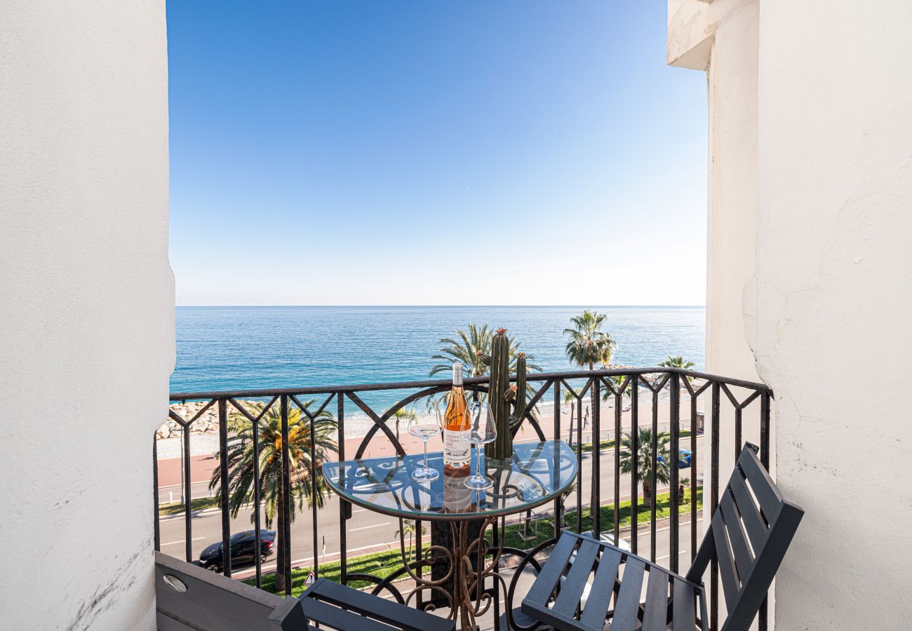 Apartment in Nice - Sea view - 2 Bdr Promenade des Anglais