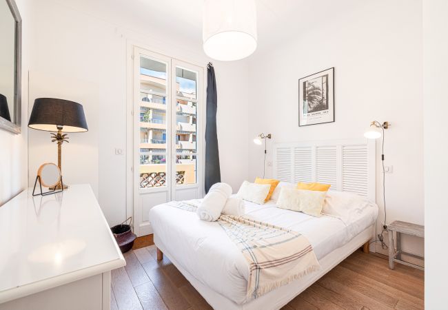 Apartment in Villefranche-sur-Mer - Sea View - 100m from Port Extraordinary 3 Bdr Apartment in Villefranche-sur-Mer - Sea View - 100m from Port Extraordinary 3 Bdr