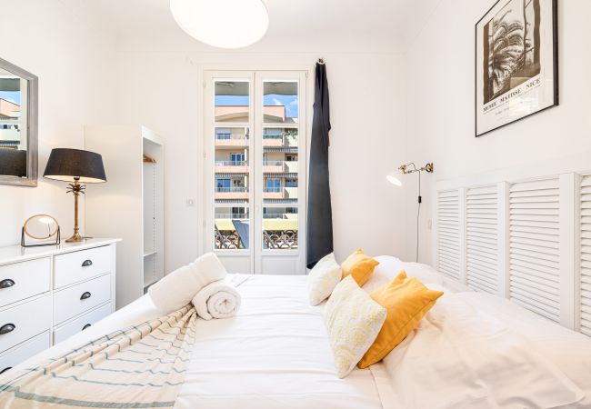 Apartment in Villefranche-sur-Mer - Sea View - 100m from Port Extraordinary 3 Bdr Apartment in Villefranche-sur-Mer - Sea View - 100m from Port Extraordinary 3 Bdr