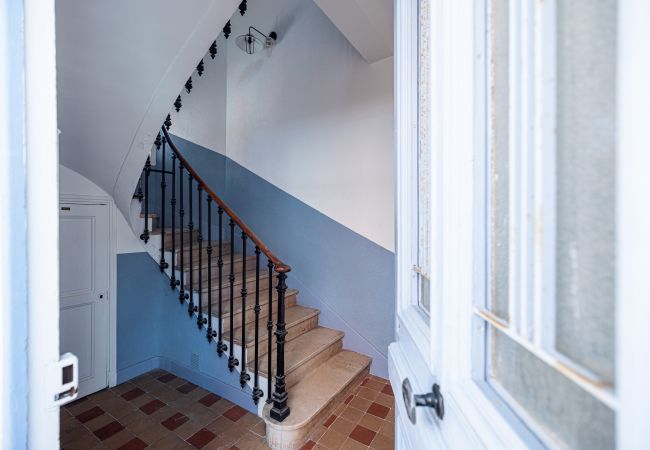 Apartment in Villefranche-sur-Mer - Sea View - 100m from Port Extraordinary 3 Bdr Apartment in Villefranche-sur-Mer - Sea View - 100m from Port Extraordinary 3 Bdr