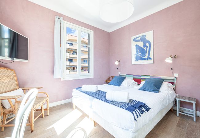 Apartment in Villefranche-sur-Mer - Sea View - 100m from Port Extraordinary 3 Bdr Apartment in Villefranche-sur-Mer - Sea View - 100m from Port Extraordinary 3 Bdr