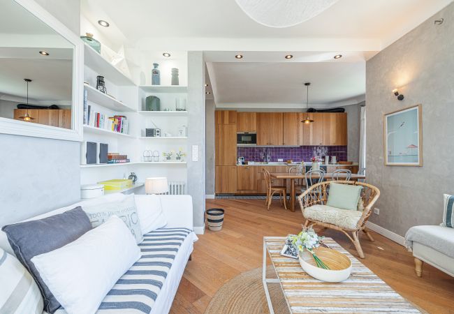 Apartment in Villefranche-sur-Mer - Sea View - 100m from Port Extraordinary 3 Bdr Apartment in Villefranche-sur-Mer - Sea View - 100m from Port Extraordinary 3 Bdr