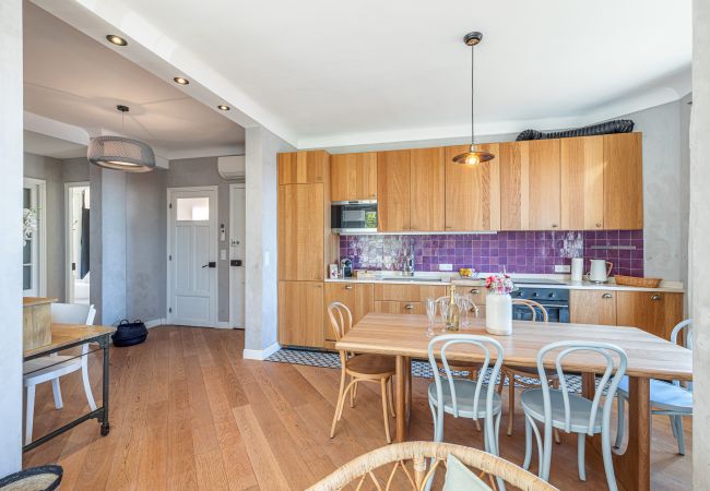 Apartment in Villefranche-sur-Mer - Sea View - 100m from Port Extraordinary 3 Bdr Apartment in Villefranche-sur-Mer - Sea View - 100m from Port Extraordinary 3 Bdr