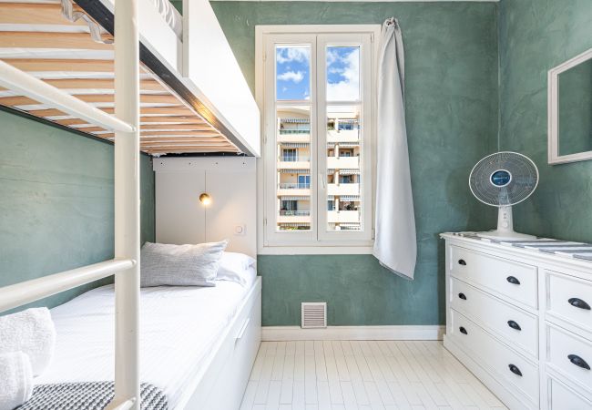 Apartment in Villefranche-sur-Mer - Sea View - 100m from Port Extraordinary 3 Bdr Apartment in Villefranche-sur-Mer - Sea View - 100m from Port Extraordinary 3 Bdr