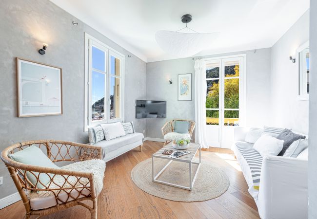 Apartment in Villefranche-sur-Mer - Sea View - 100m from Port Extraordinary 3 Bdr Apartment in Villefranche-sur-Mer - Sea View - 100m from Port Extraordinary 3 Bdr