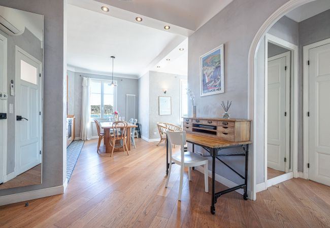 Apartment in Villefranche-sur-Mer - Sea View - 100m from Port Extraordinary 3 Bdr Apartment in Villefranche-sur-Mer - Sea View - 100m from Port Extraordinary 3 Bdr