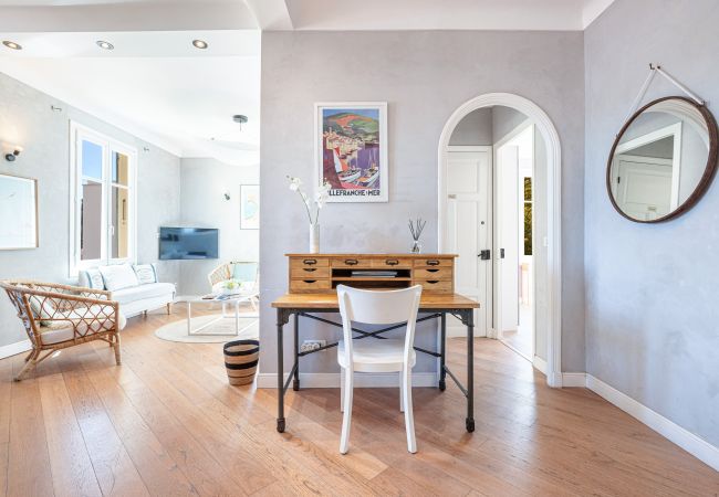 Apartment in Villefranche-sur-Mer - Sea View - 100m from Port Extraordinary 3 Bdr Apartment in Villefranche-sur-Mer - Sea View - 100m from Port Extraordinary 3 Bdr